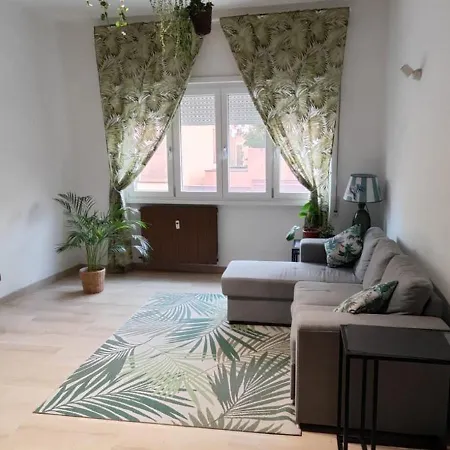 Casa Con Lorenzo *